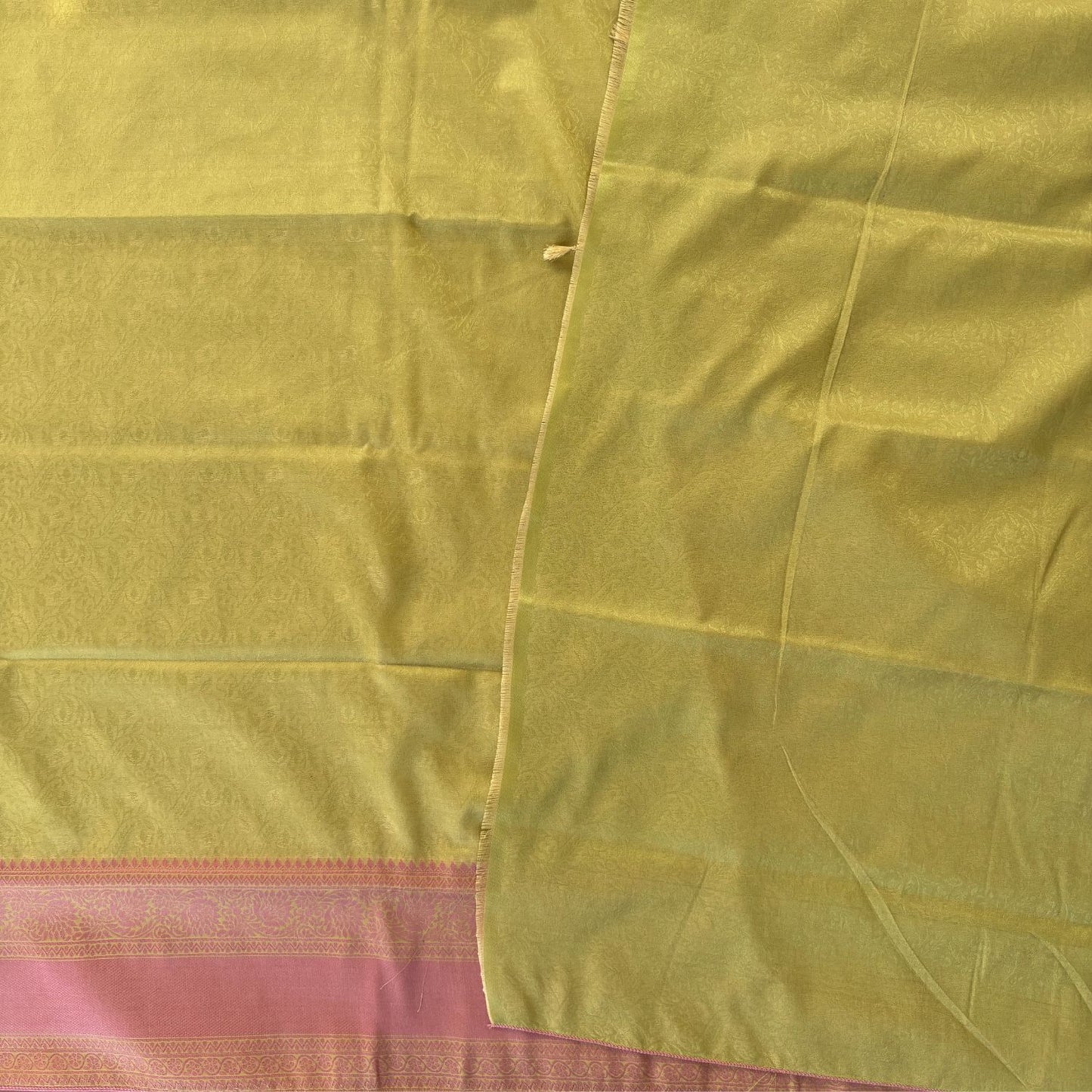Light Green floral jal Soft Silk Saree