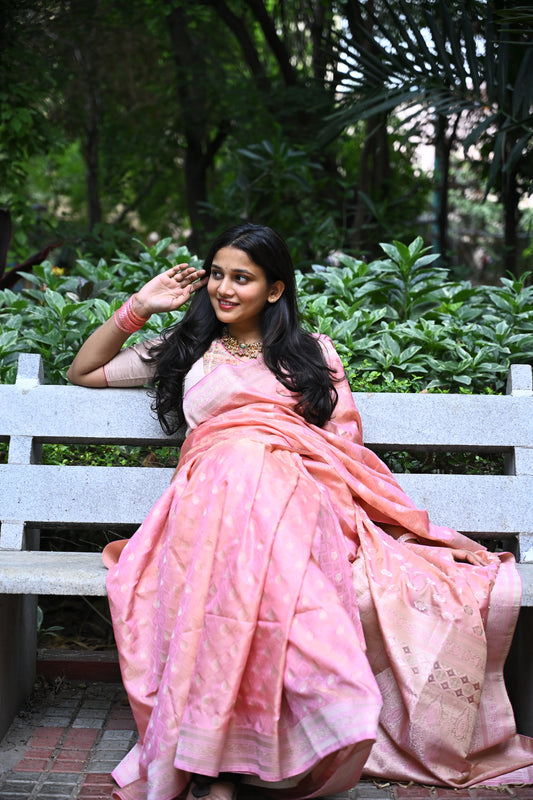 Baby pink small ethnic motif Soft Silk Saree