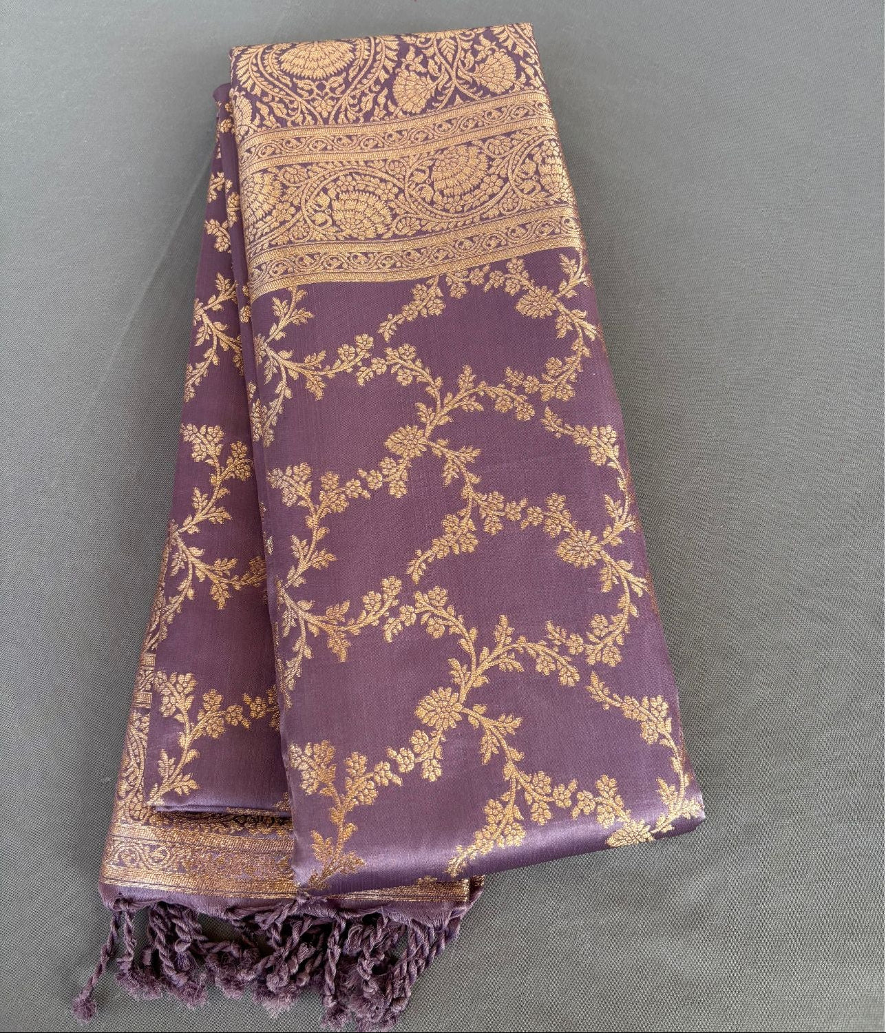 Lavender Rich Sheen Floral Jal Silk Saree