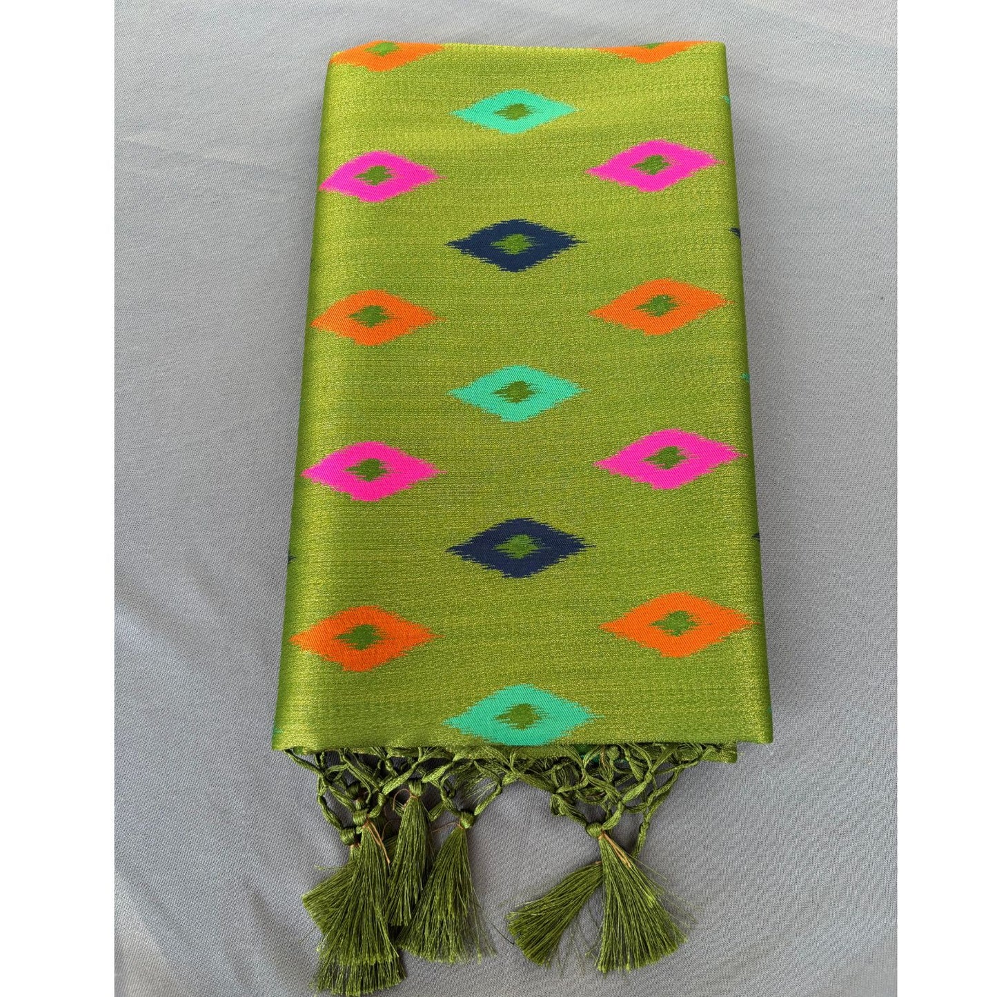 Green  benarasi Butta soft silk saree