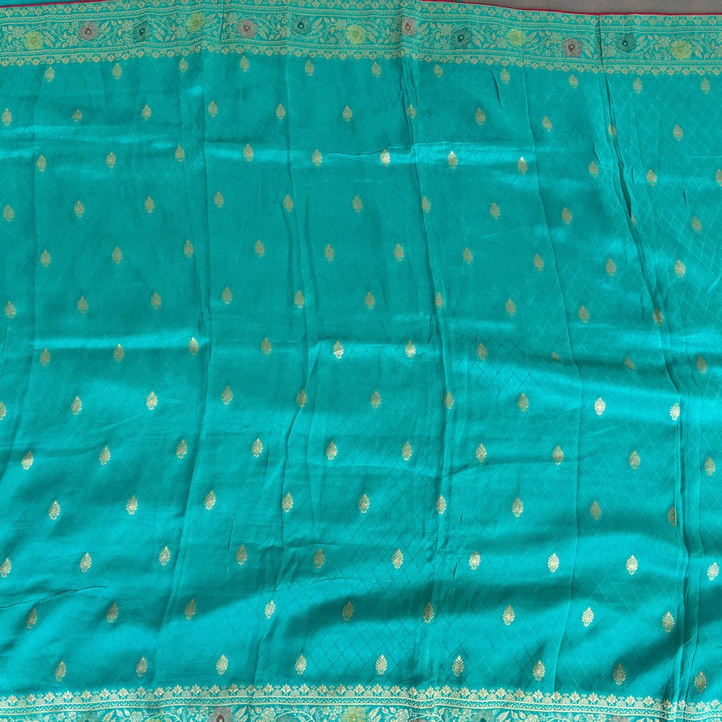 Green benarasi soft silk saree