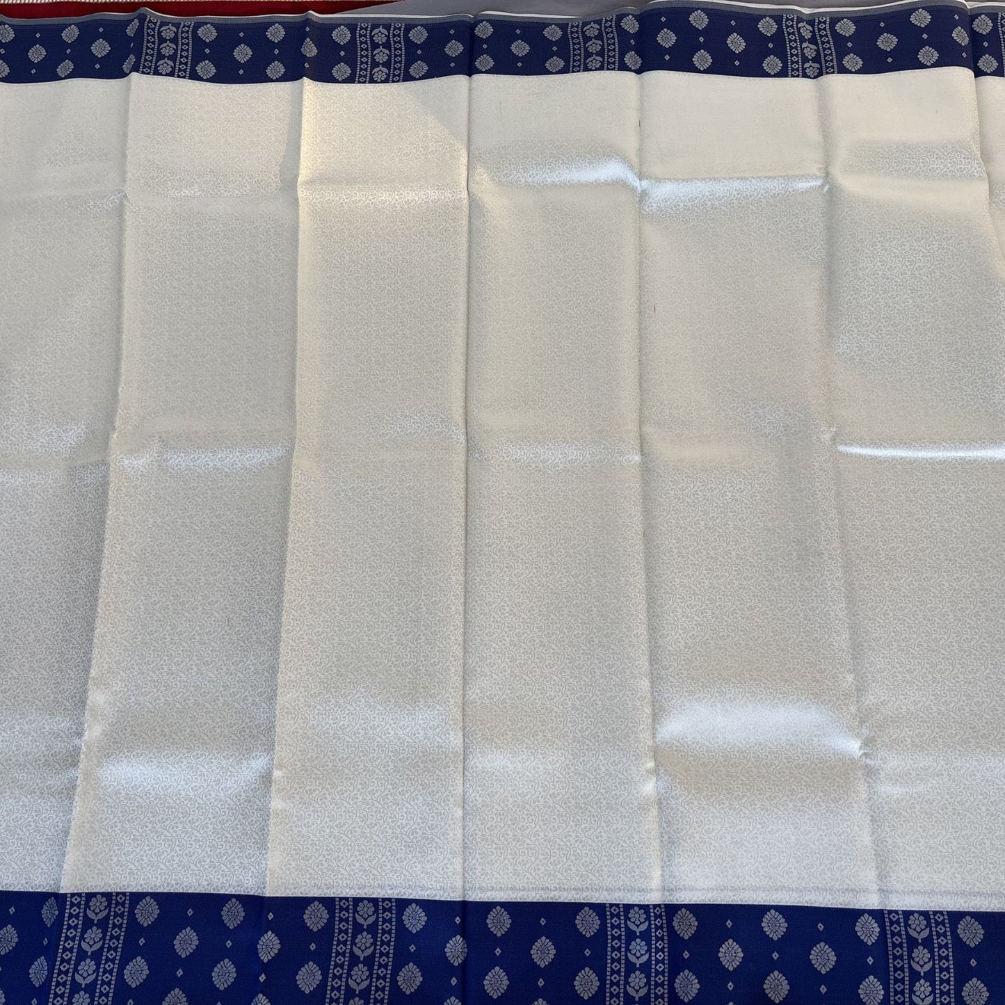 Ivory Kanjeevaram Silk Saree