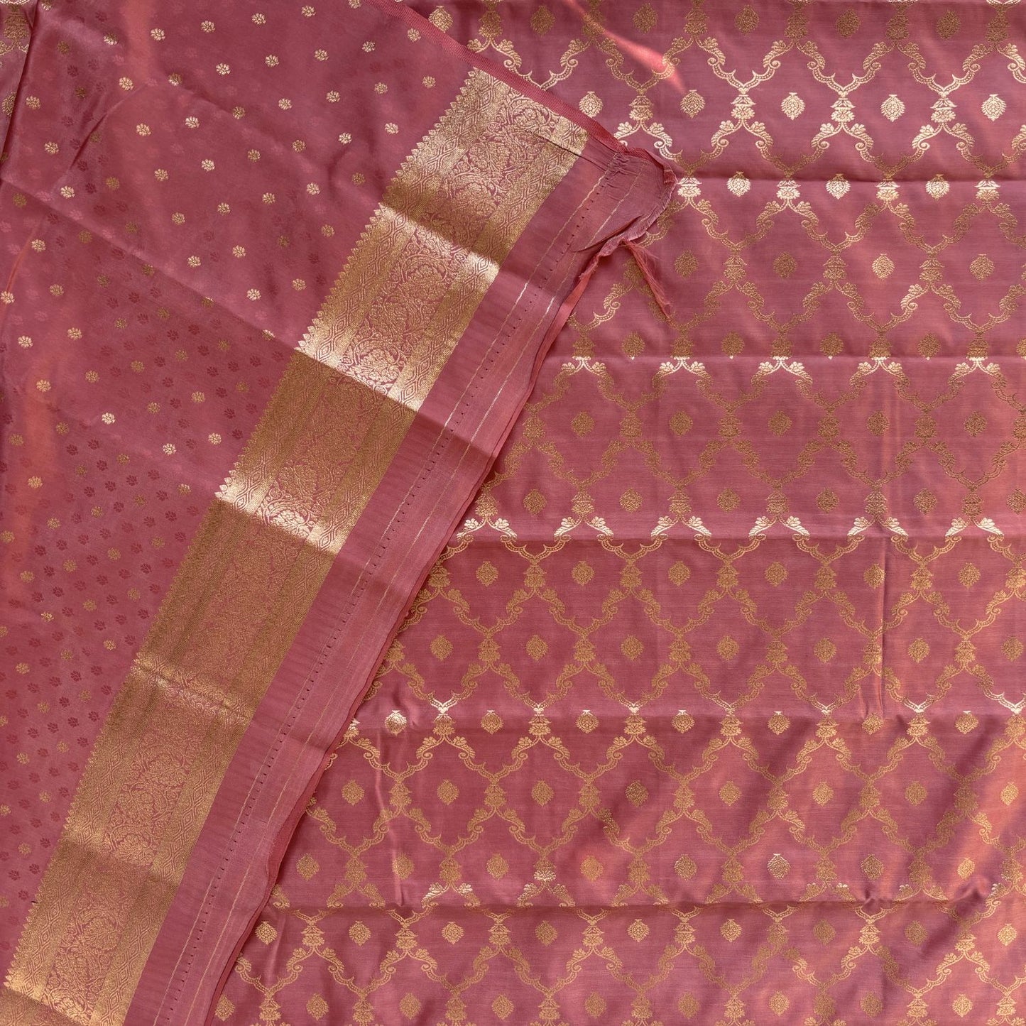 Onion Brown Rich Sheen Checks Floral jal Silk Saree