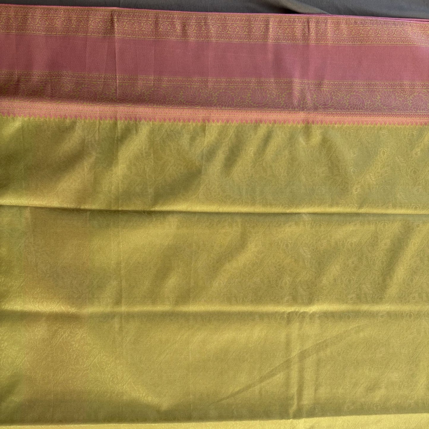 Light Green floral jal Soft Silk Saree